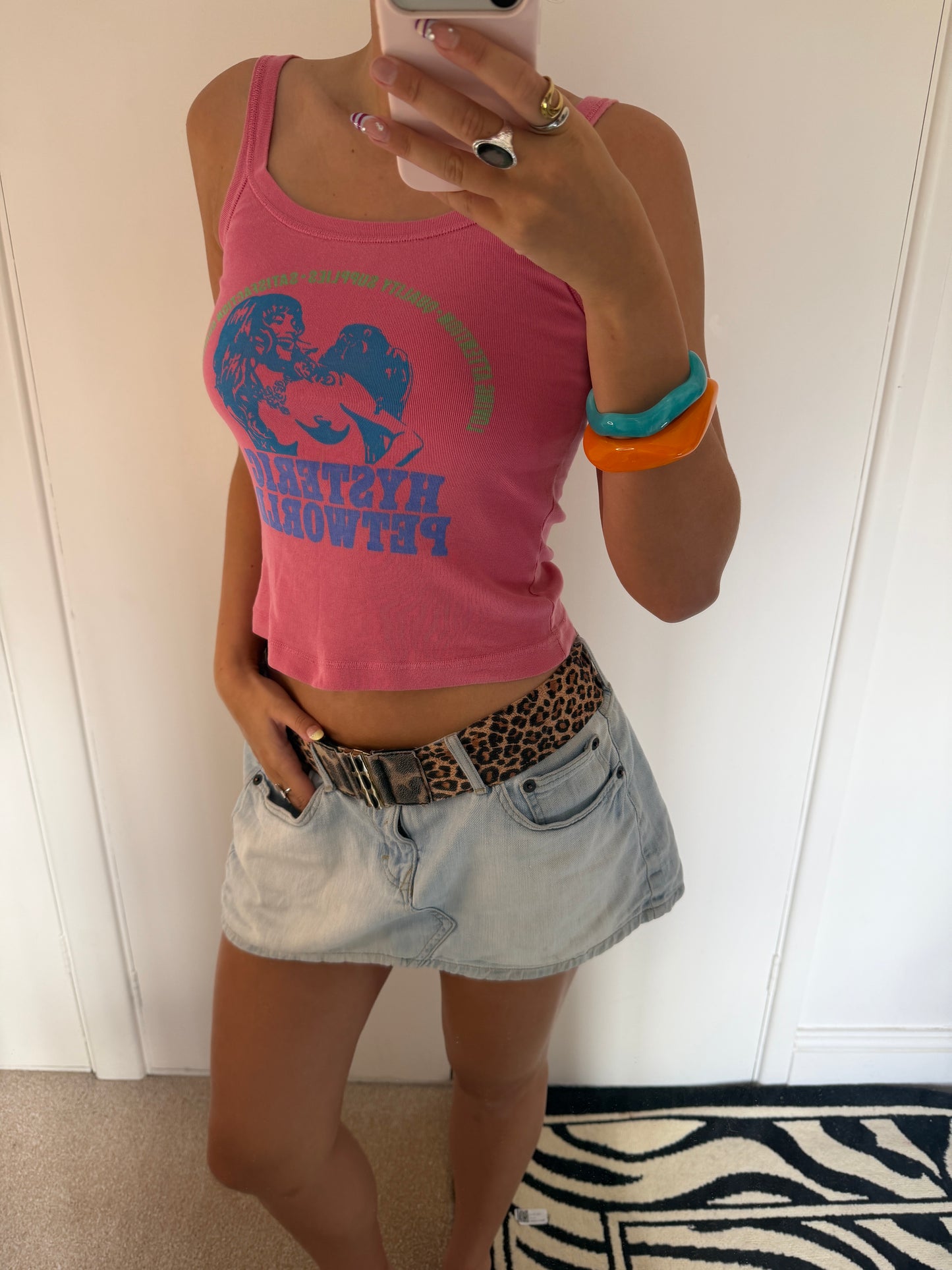 hysteric vest
