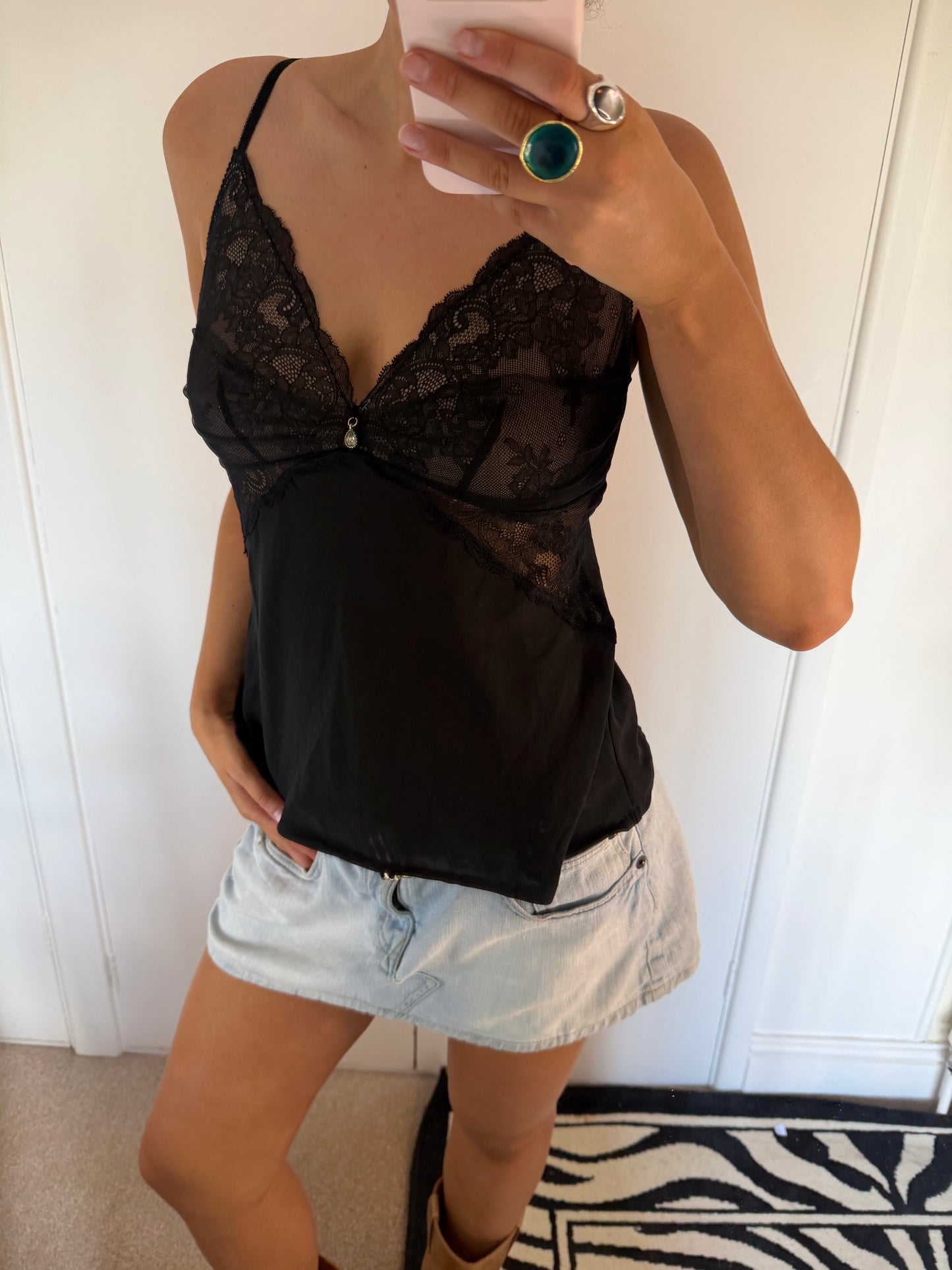 black cami