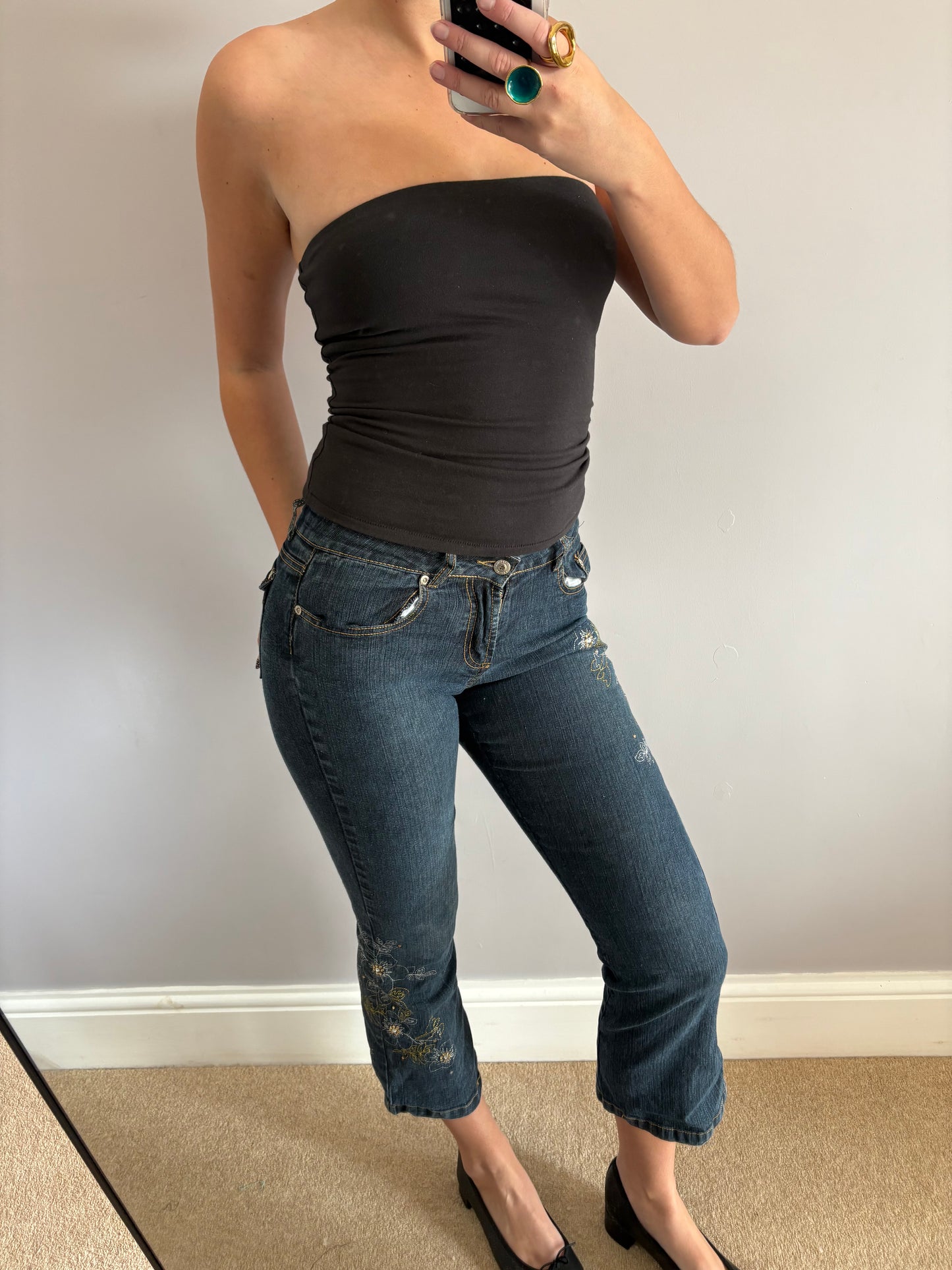 carrie bradshaw capri jeans