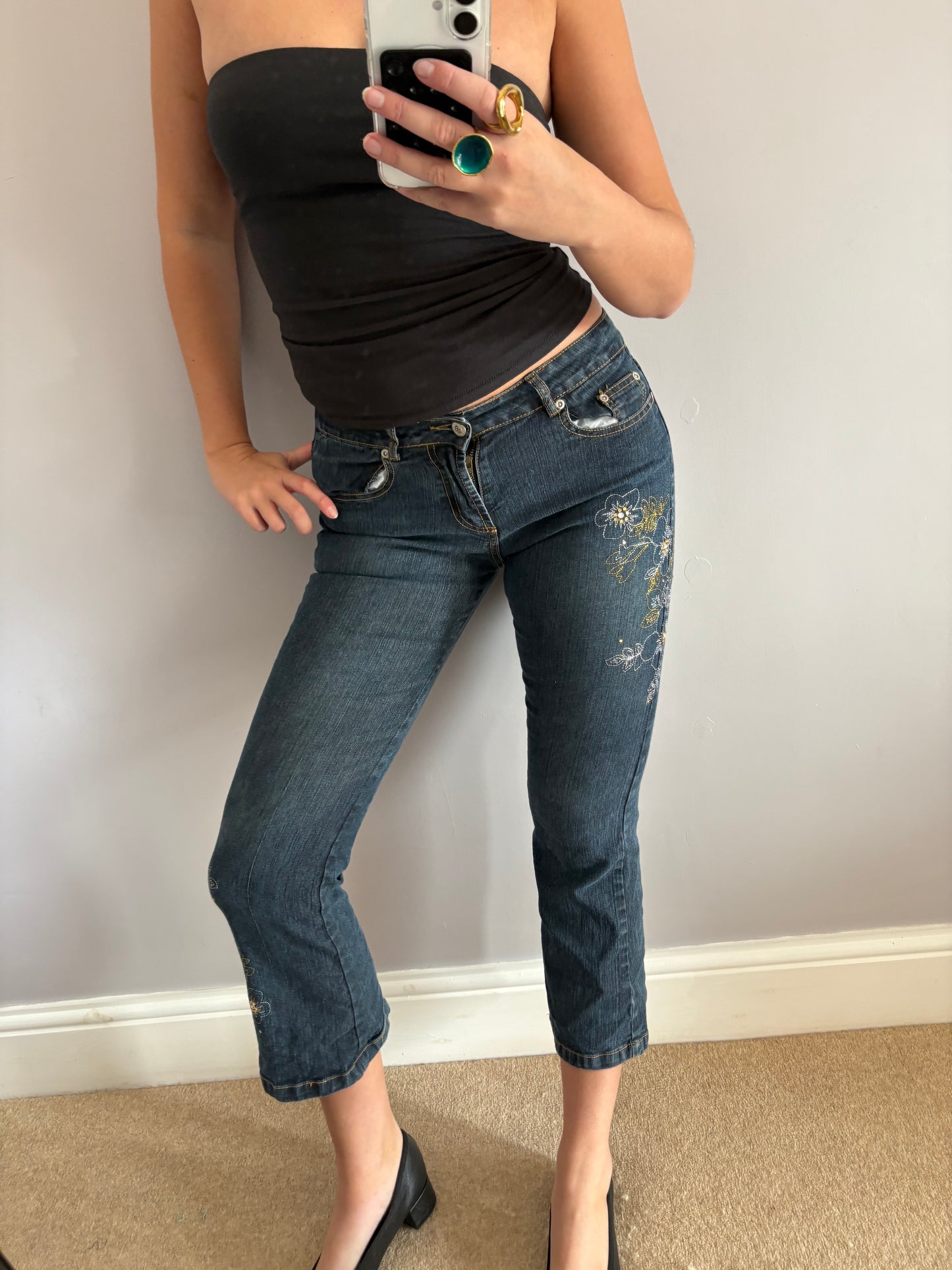 carrie bradshaw capri jeans