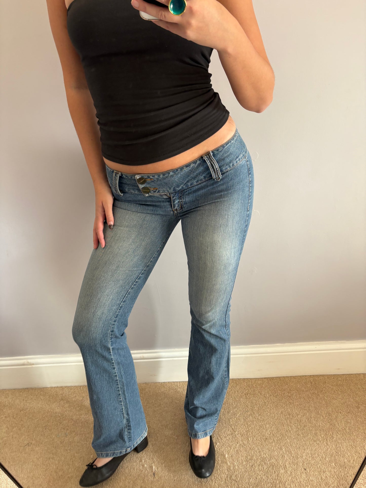 low waisted jeans