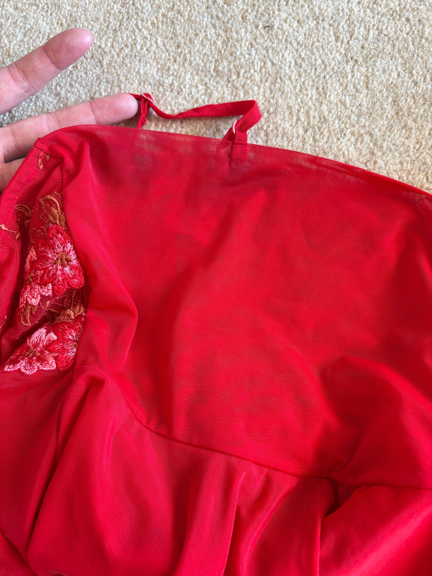 red cami