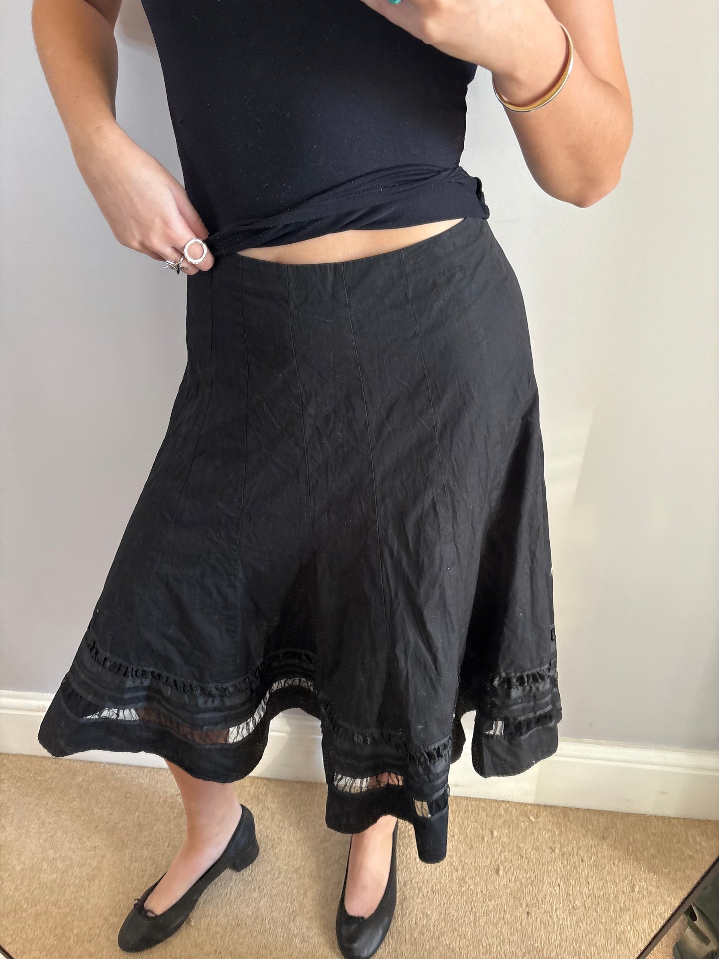 black maxi skirt