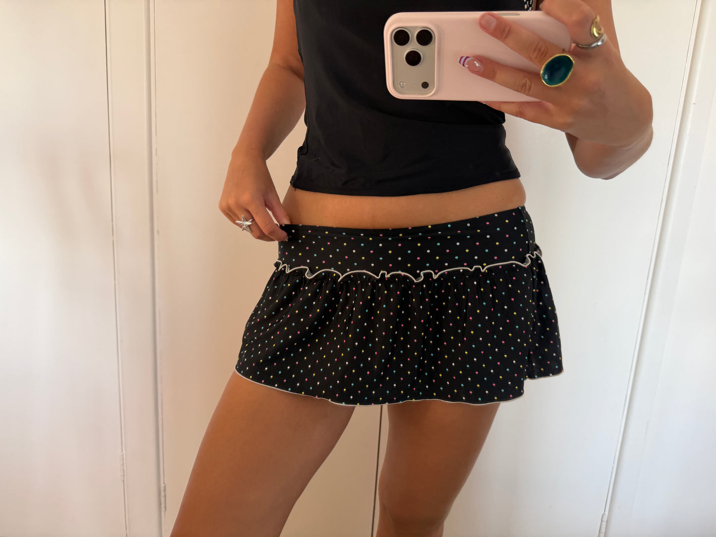 mini skirt