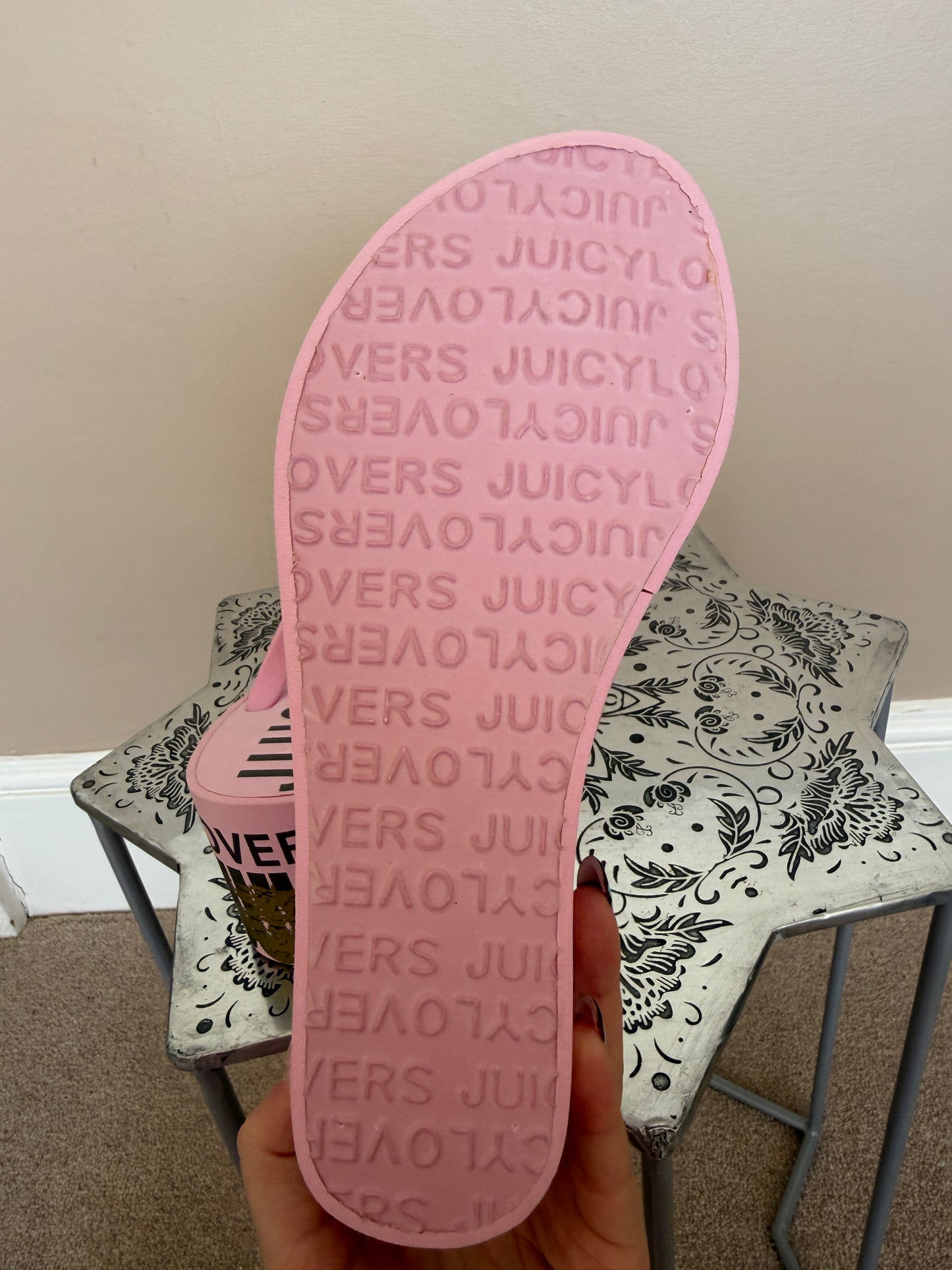 juicy flip flops