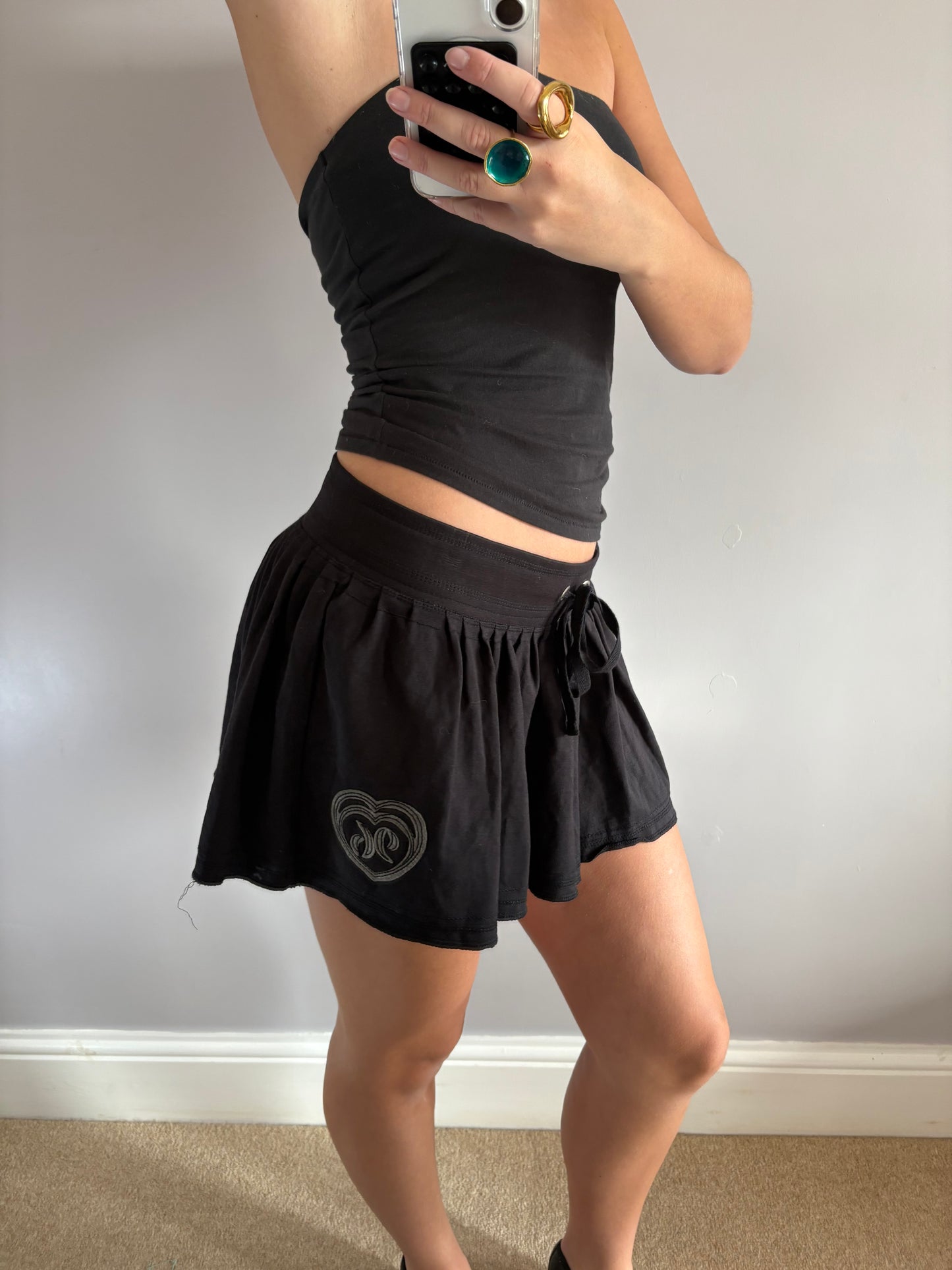 y2k mini skirt