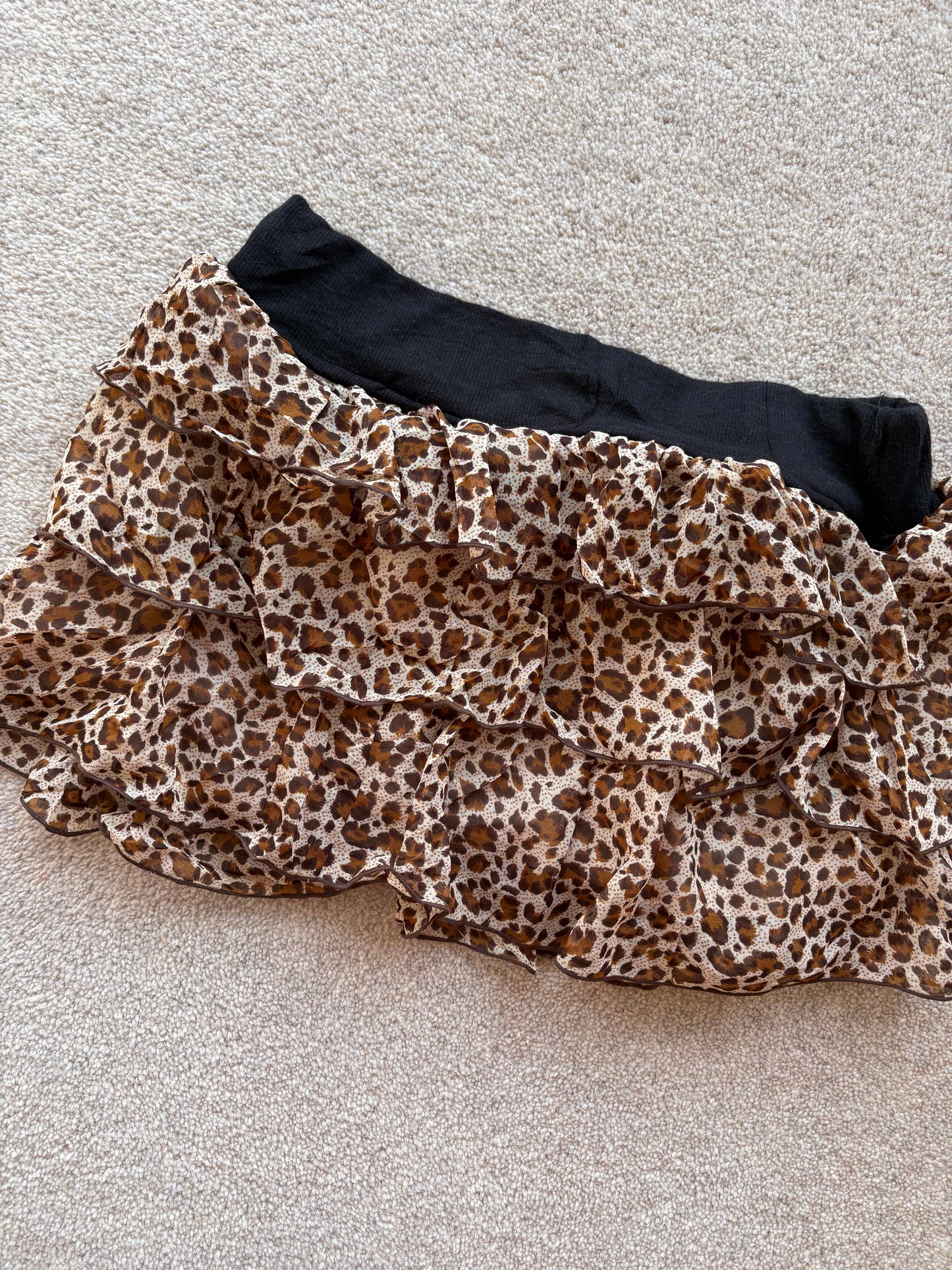 leopard mini skirt