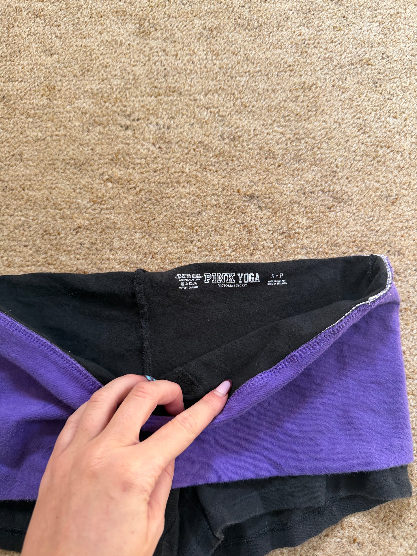 vs fold over shorts