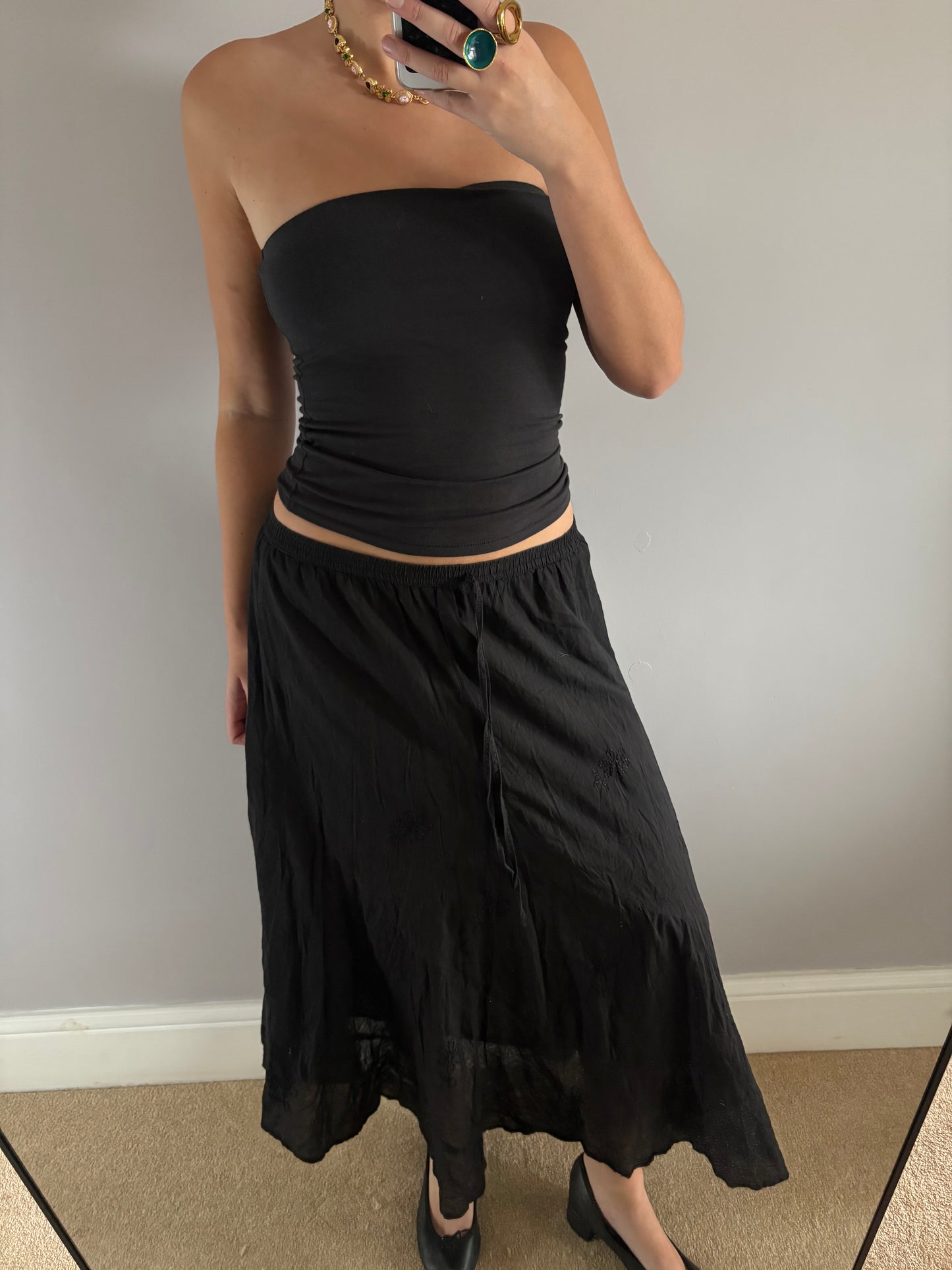 black maxi skirt
