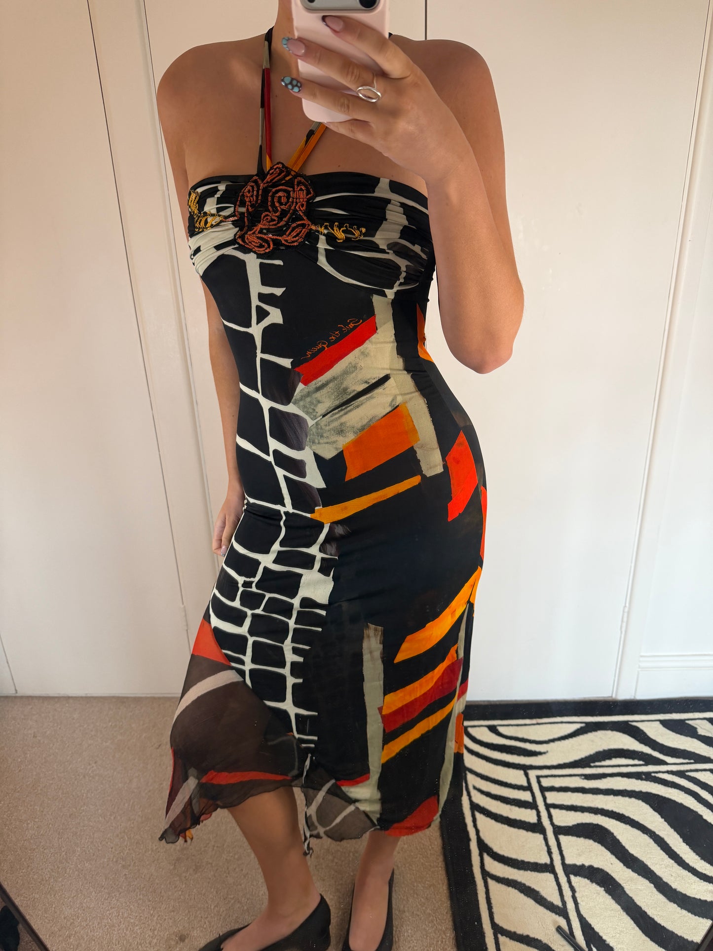 save the queen dress