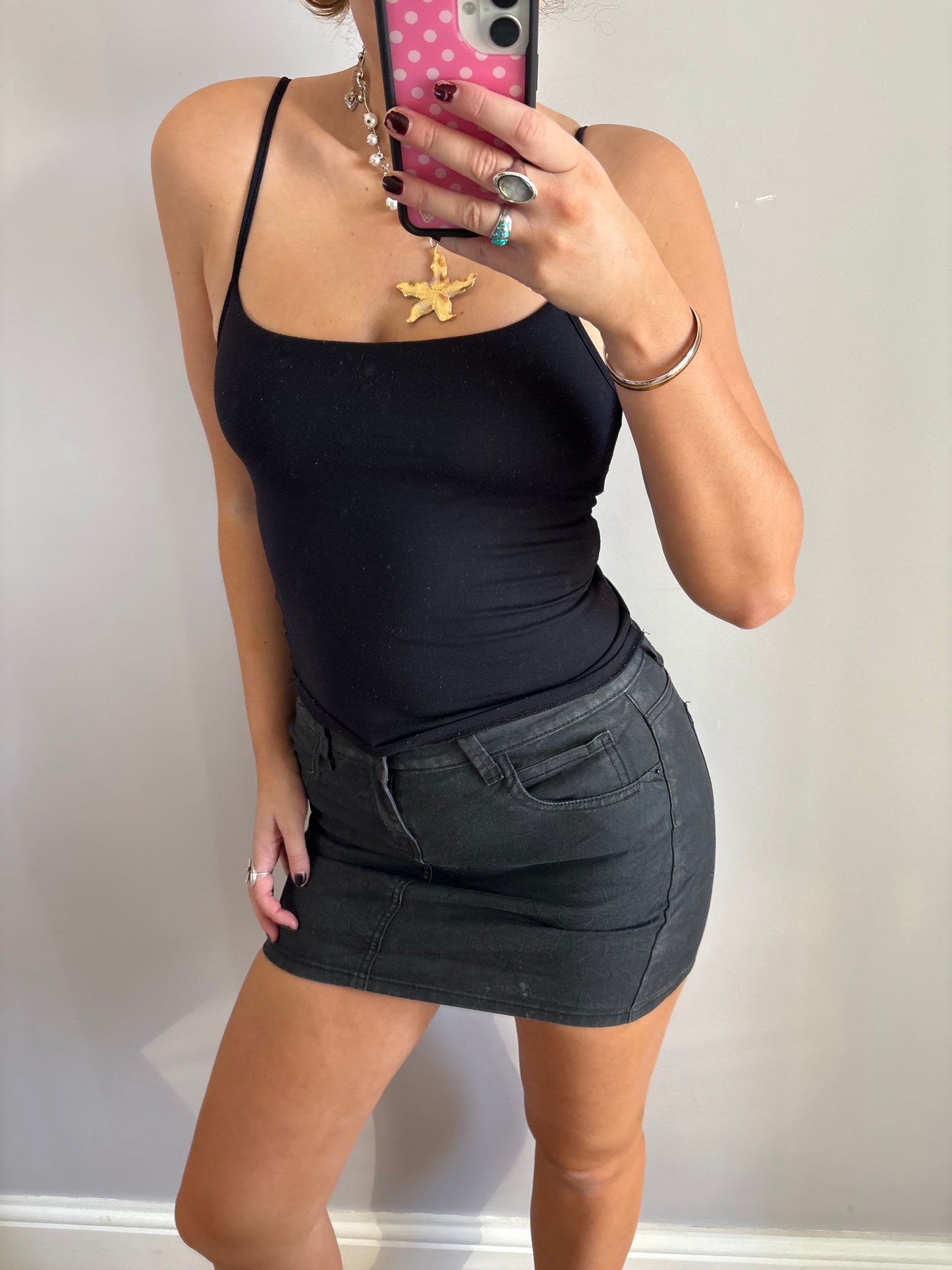 mini skirt