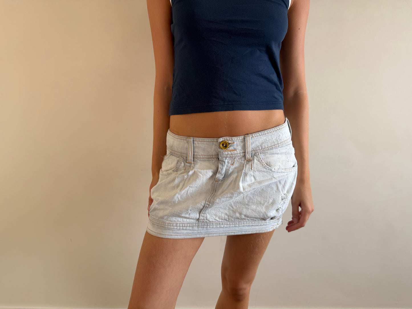 mini skirt