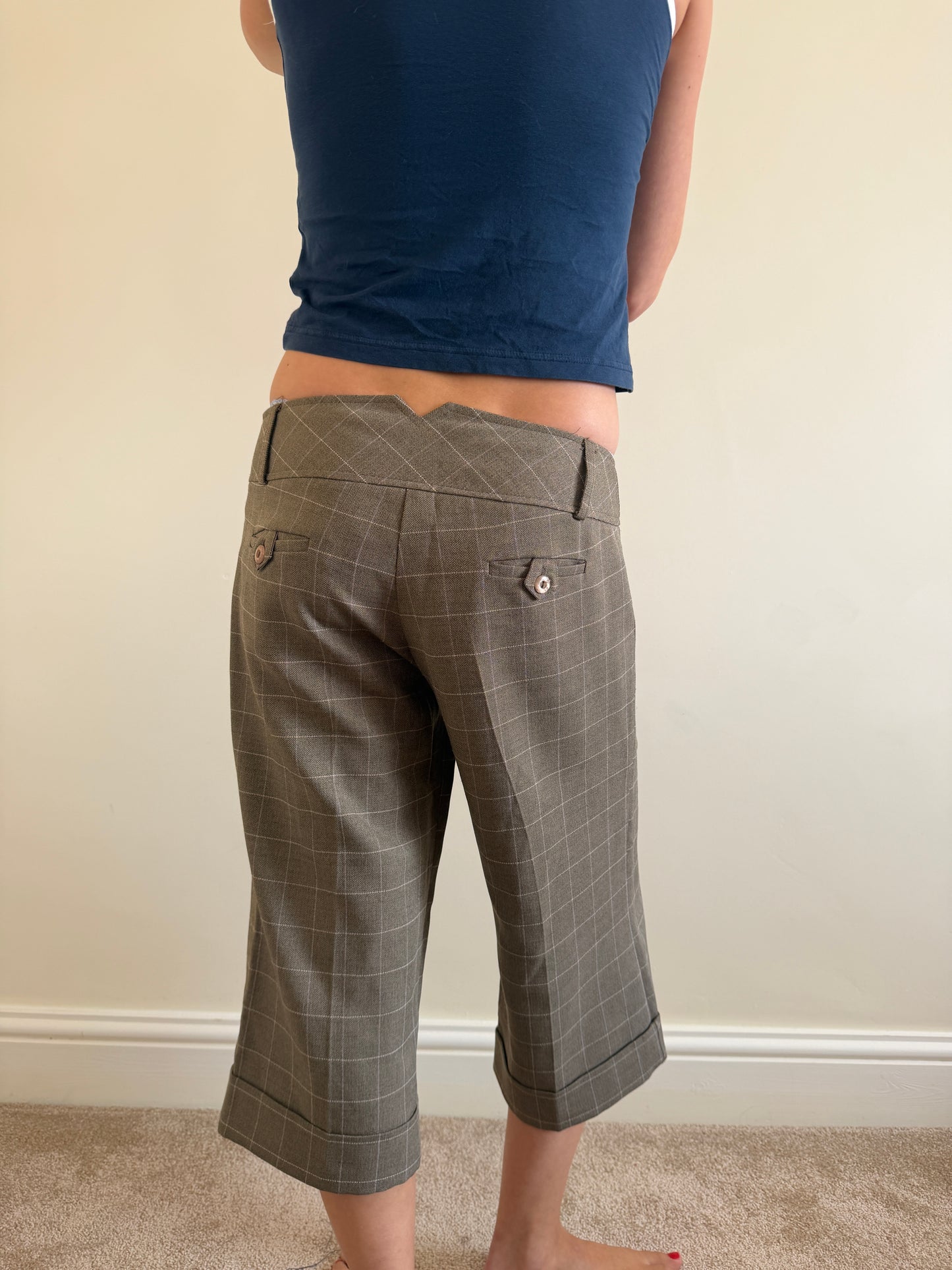 plaid capris