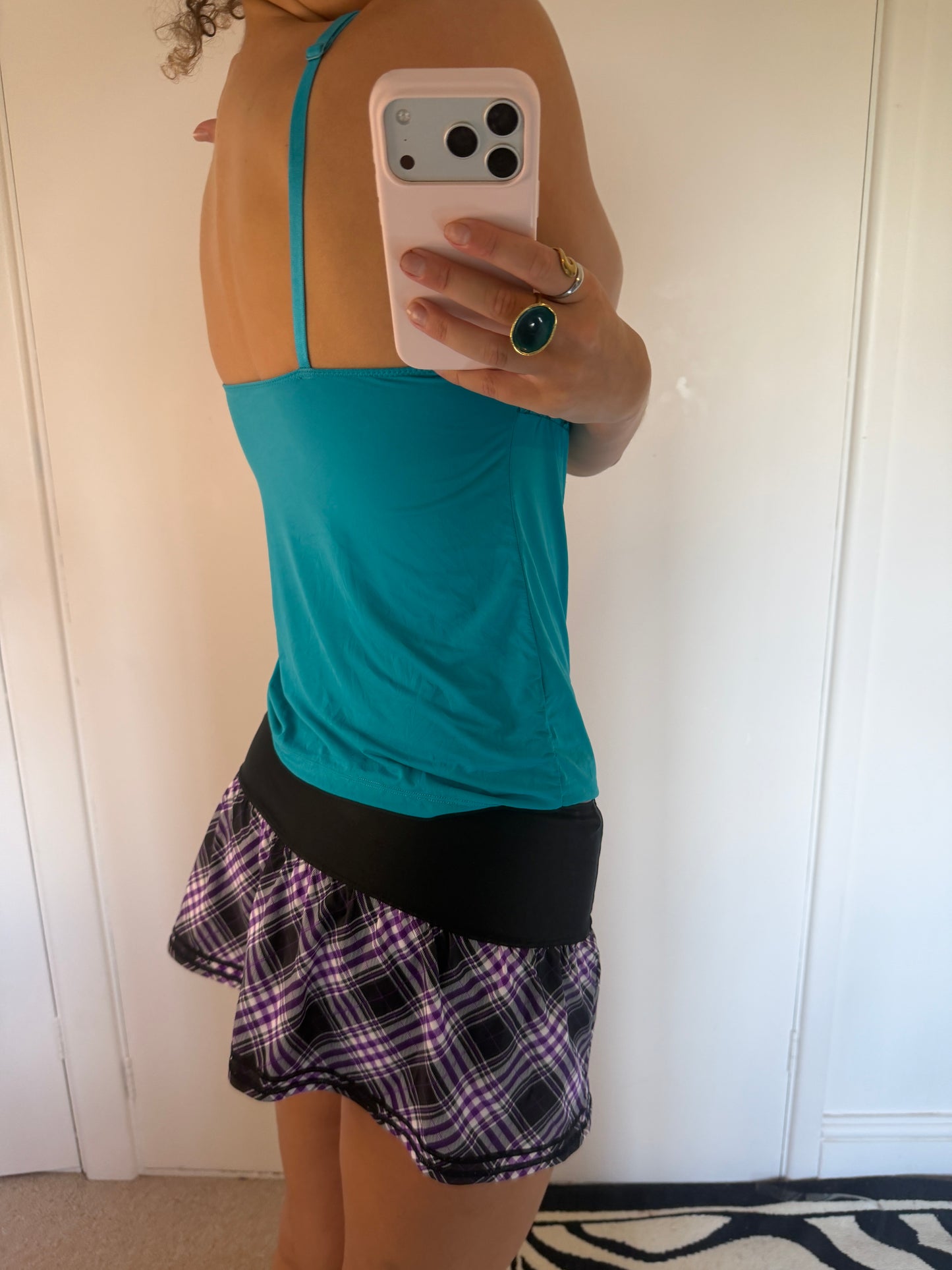 2000s mini skirt