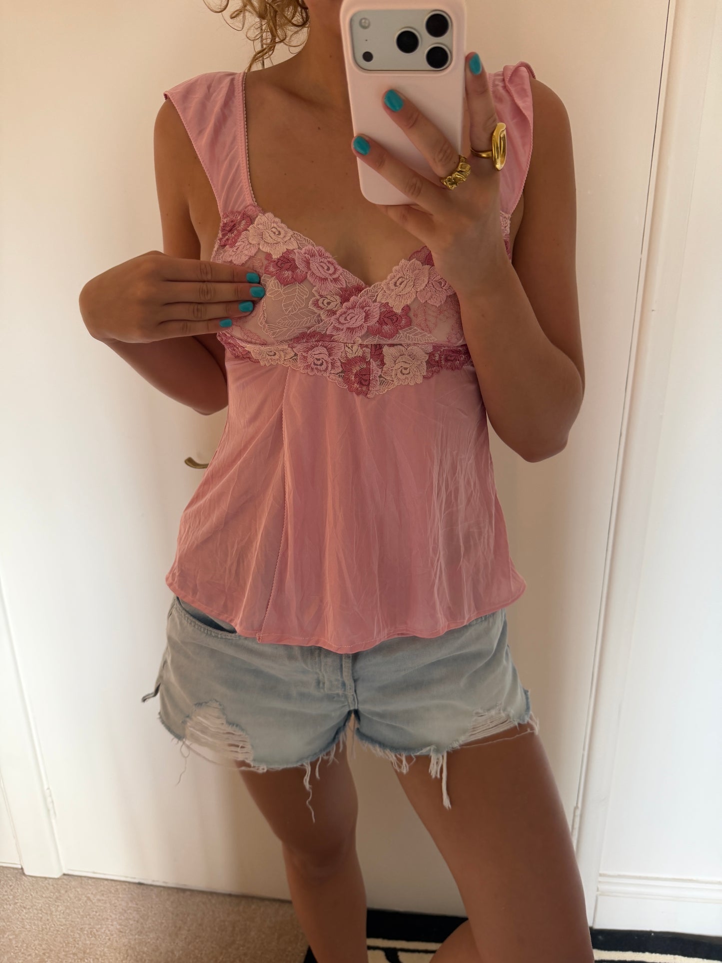 pink cami