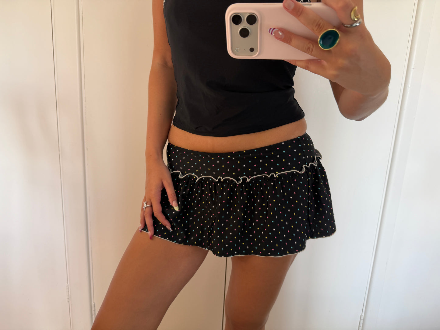 mini skirt