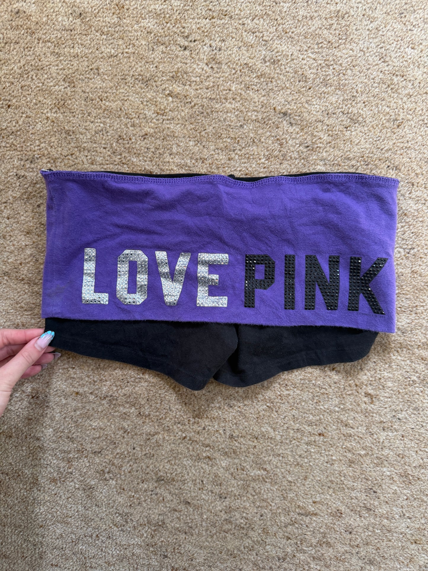 vs fold over shorts