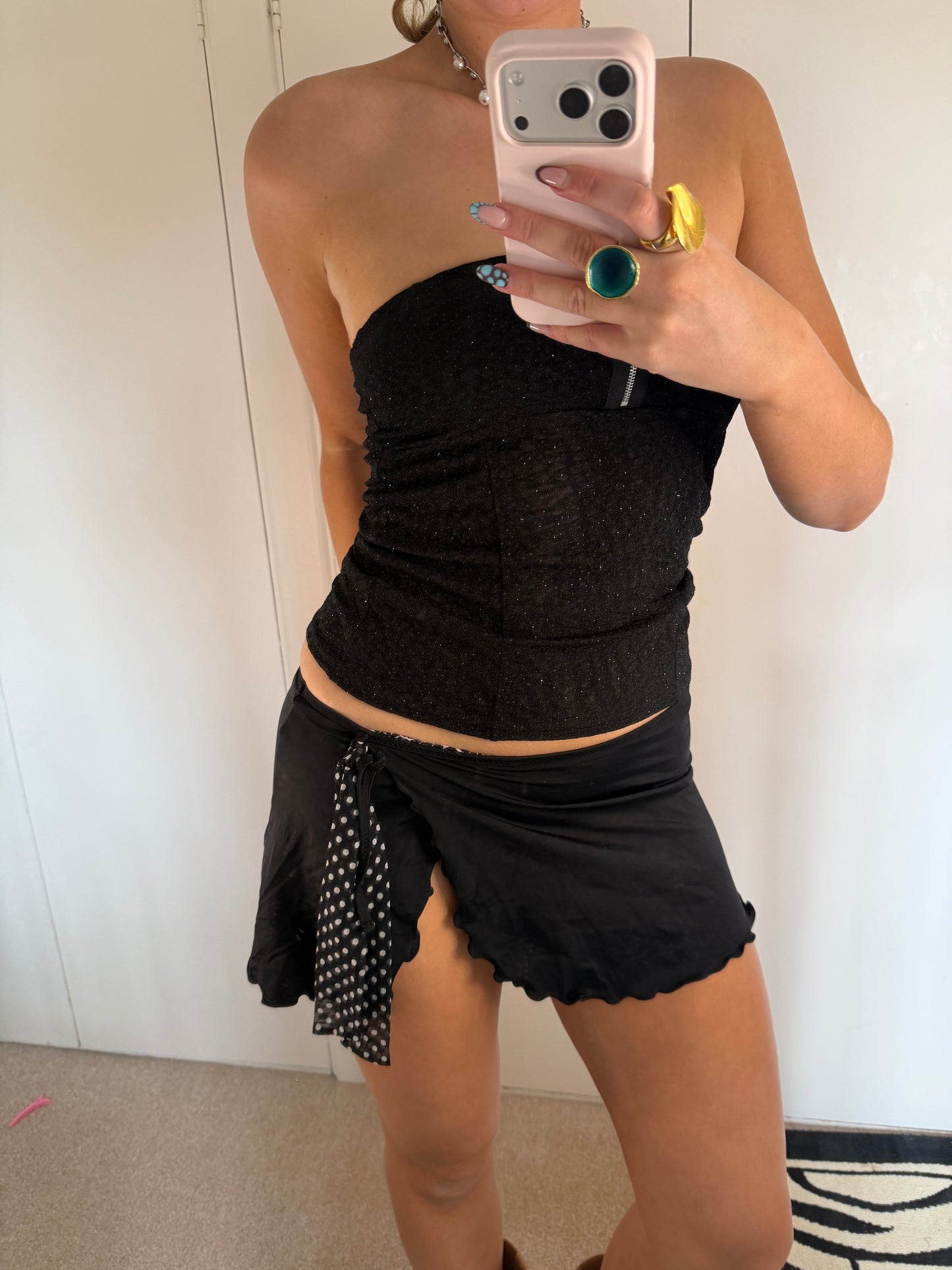black sarong