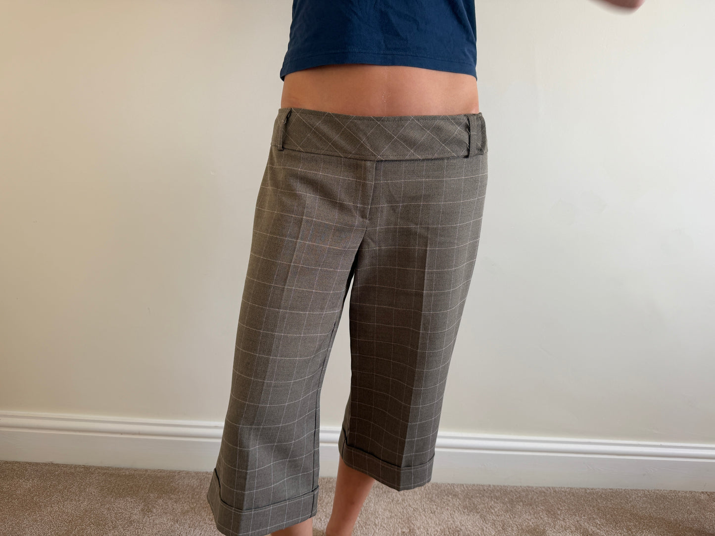 plaid capris