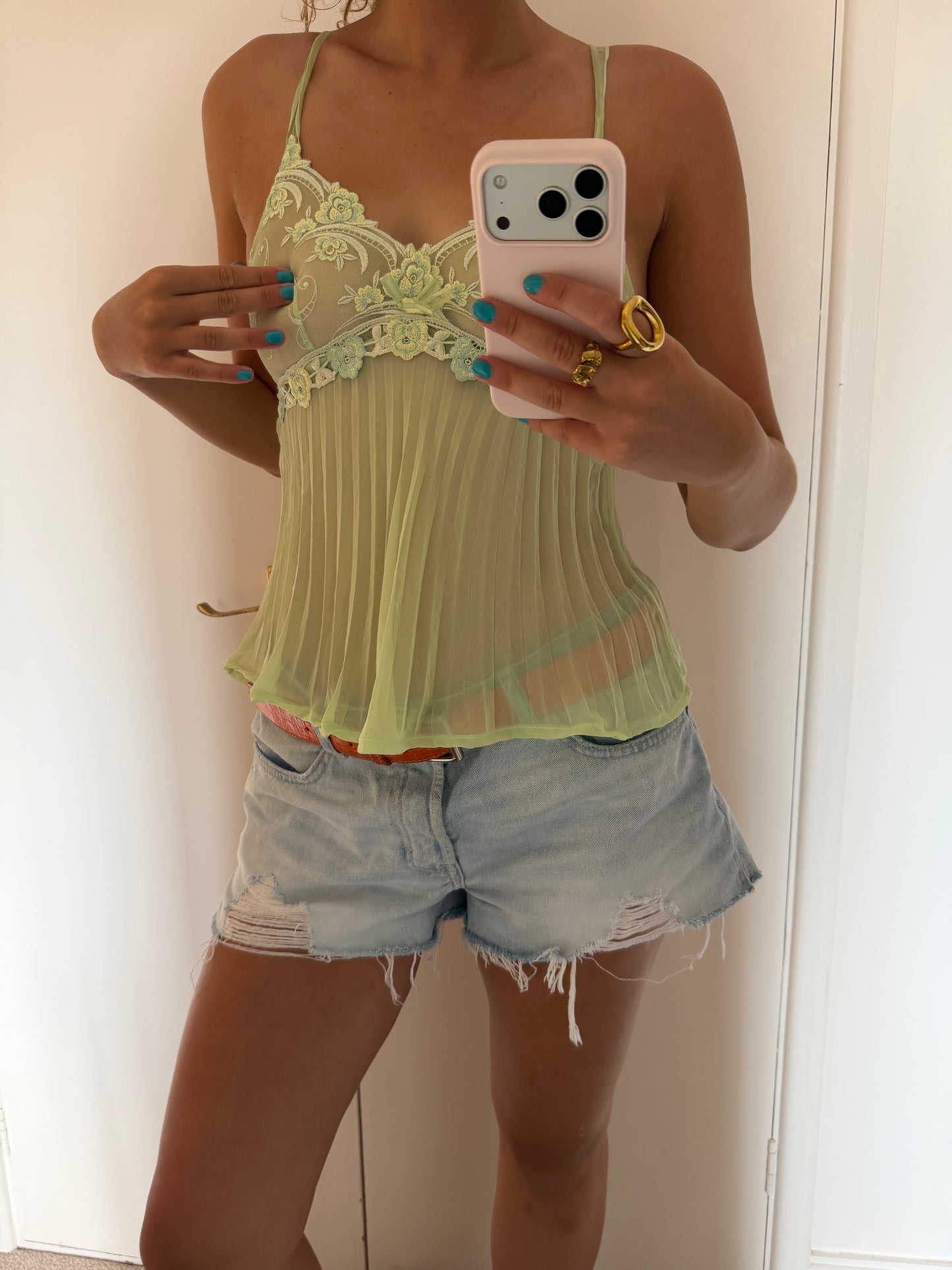 pretty cami