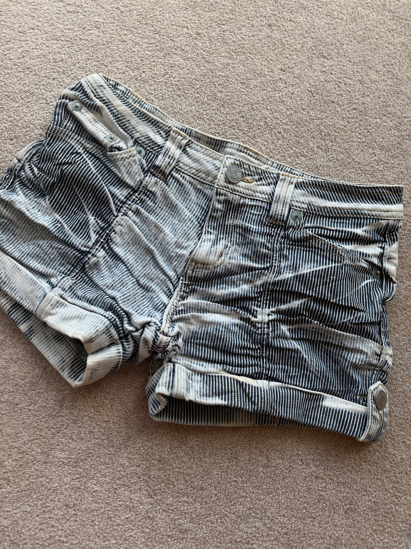 mini shorts