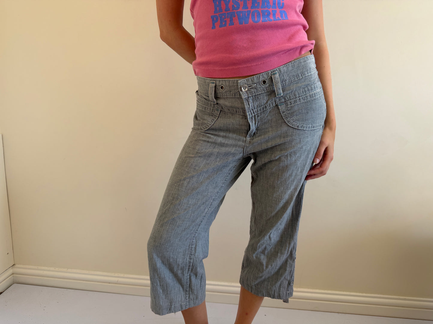 capris (pinned)