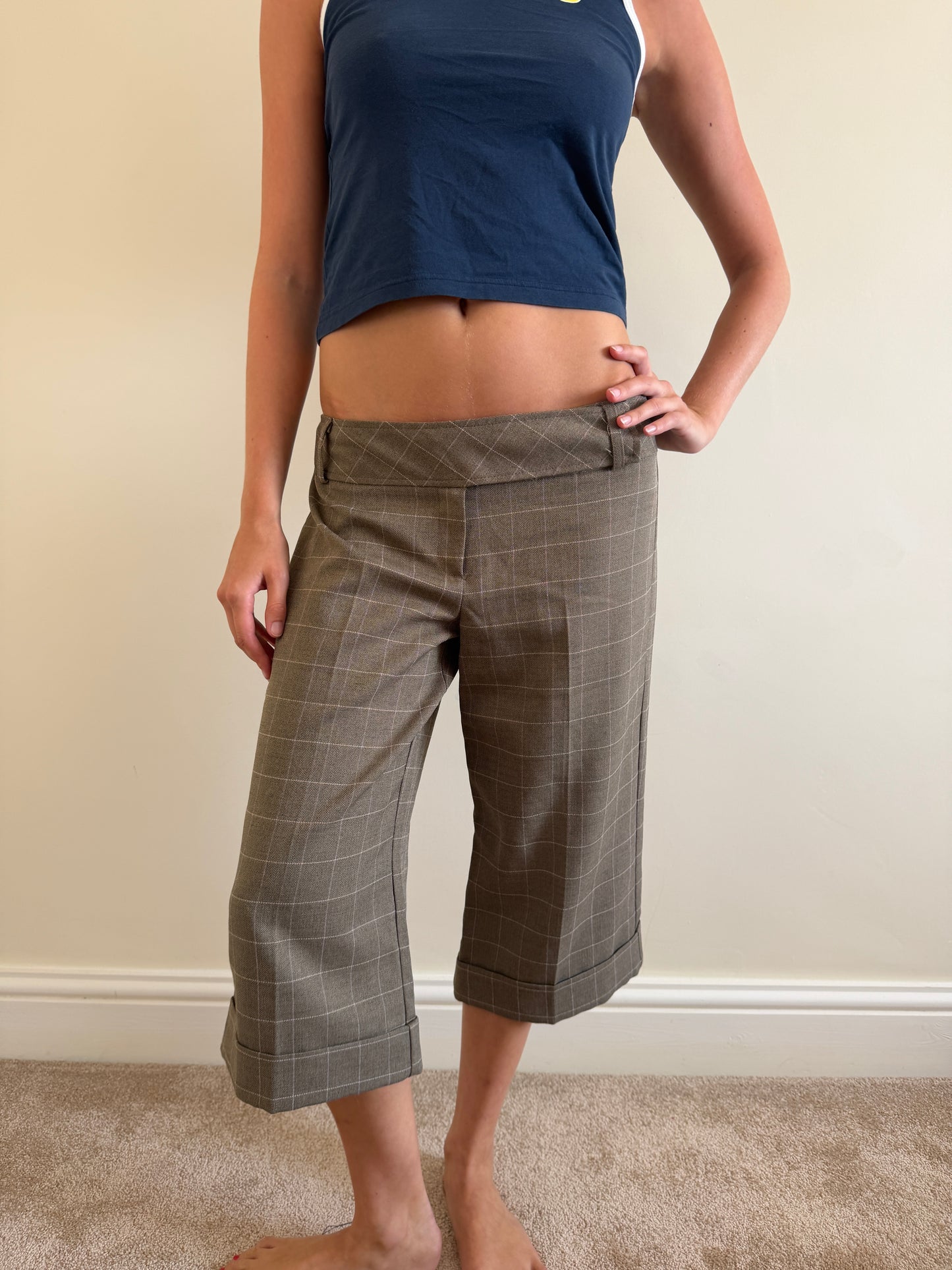 plaid capris