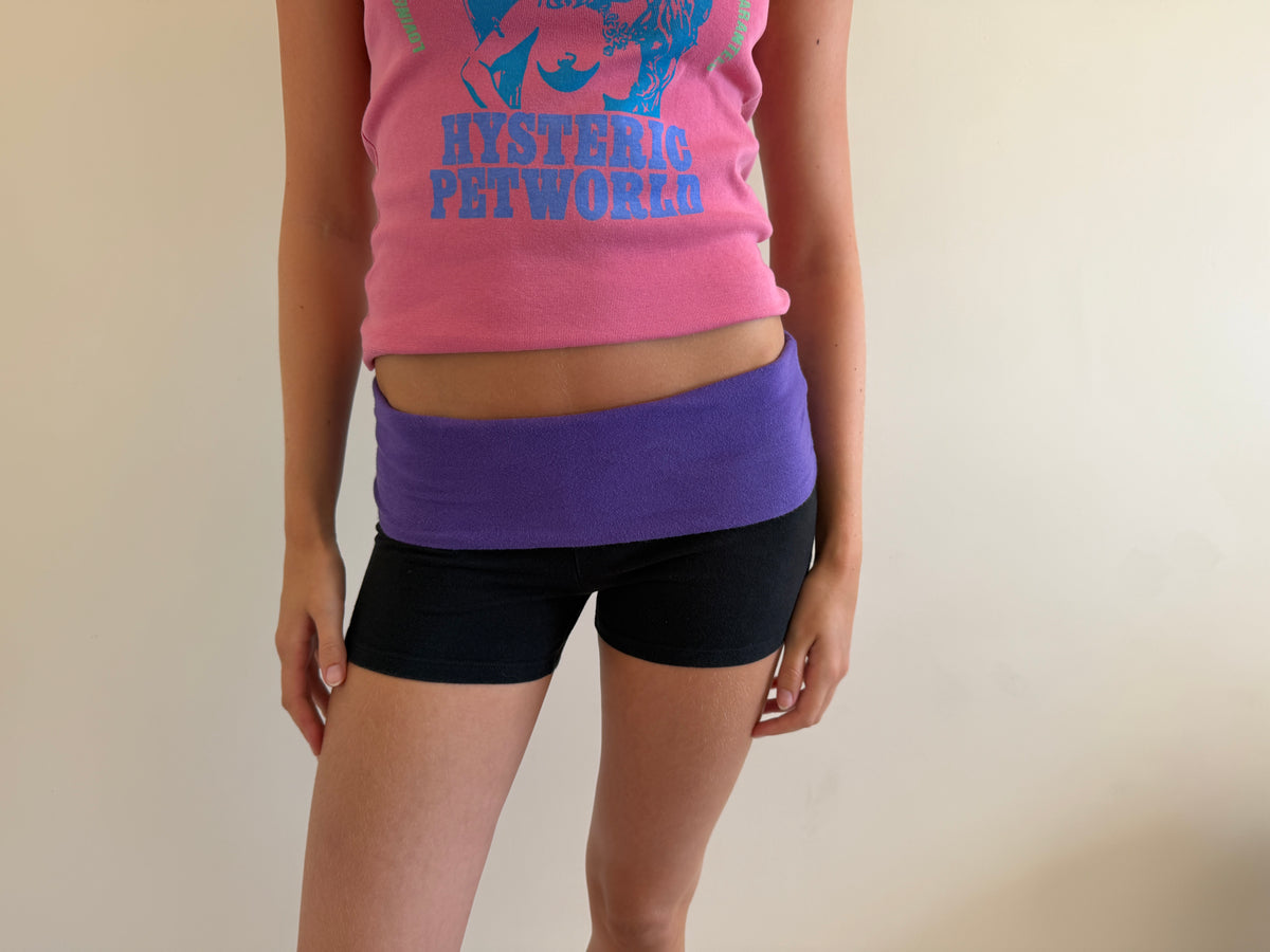 vs fold over shorts