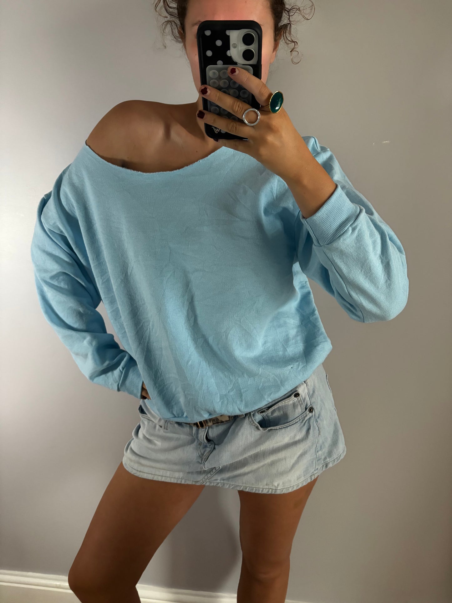 off shoulder jumper