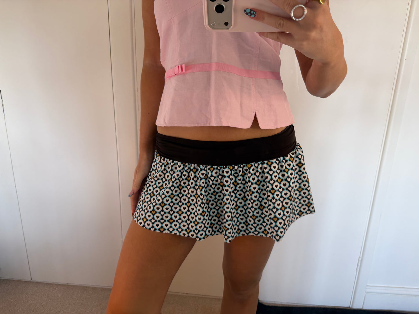 mini skirt