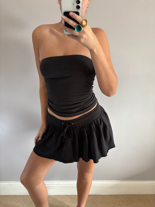 y2k mini skirt