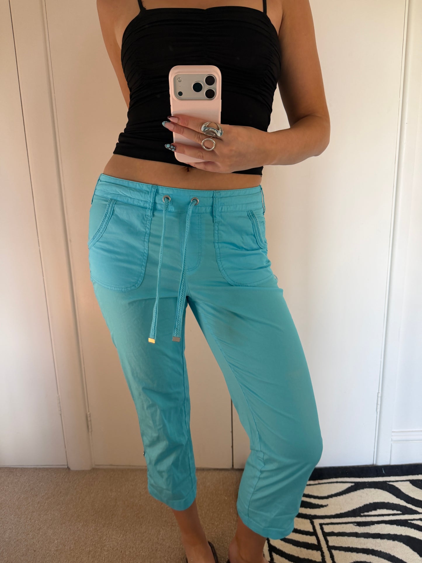 blue capris