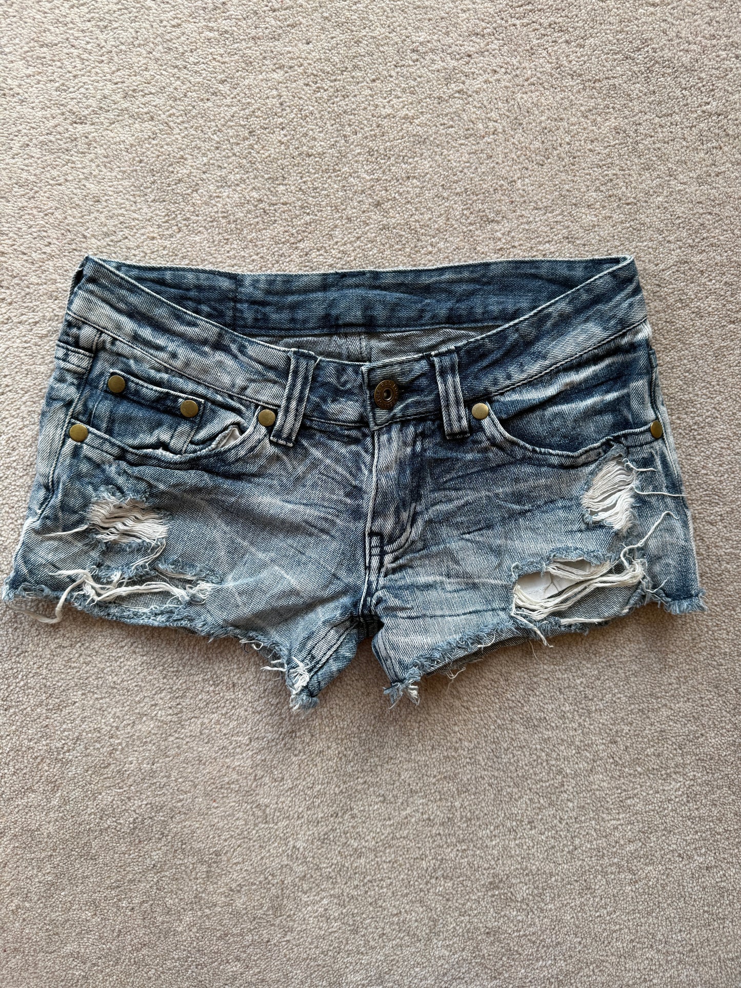mini shorts