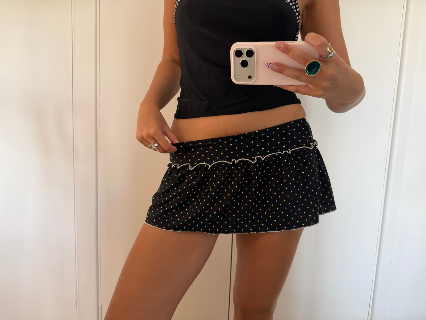 mini skirt