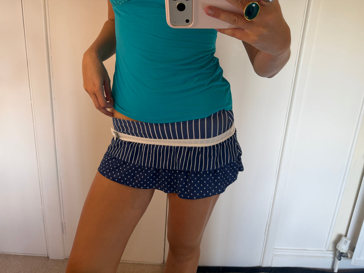 mini skirt
