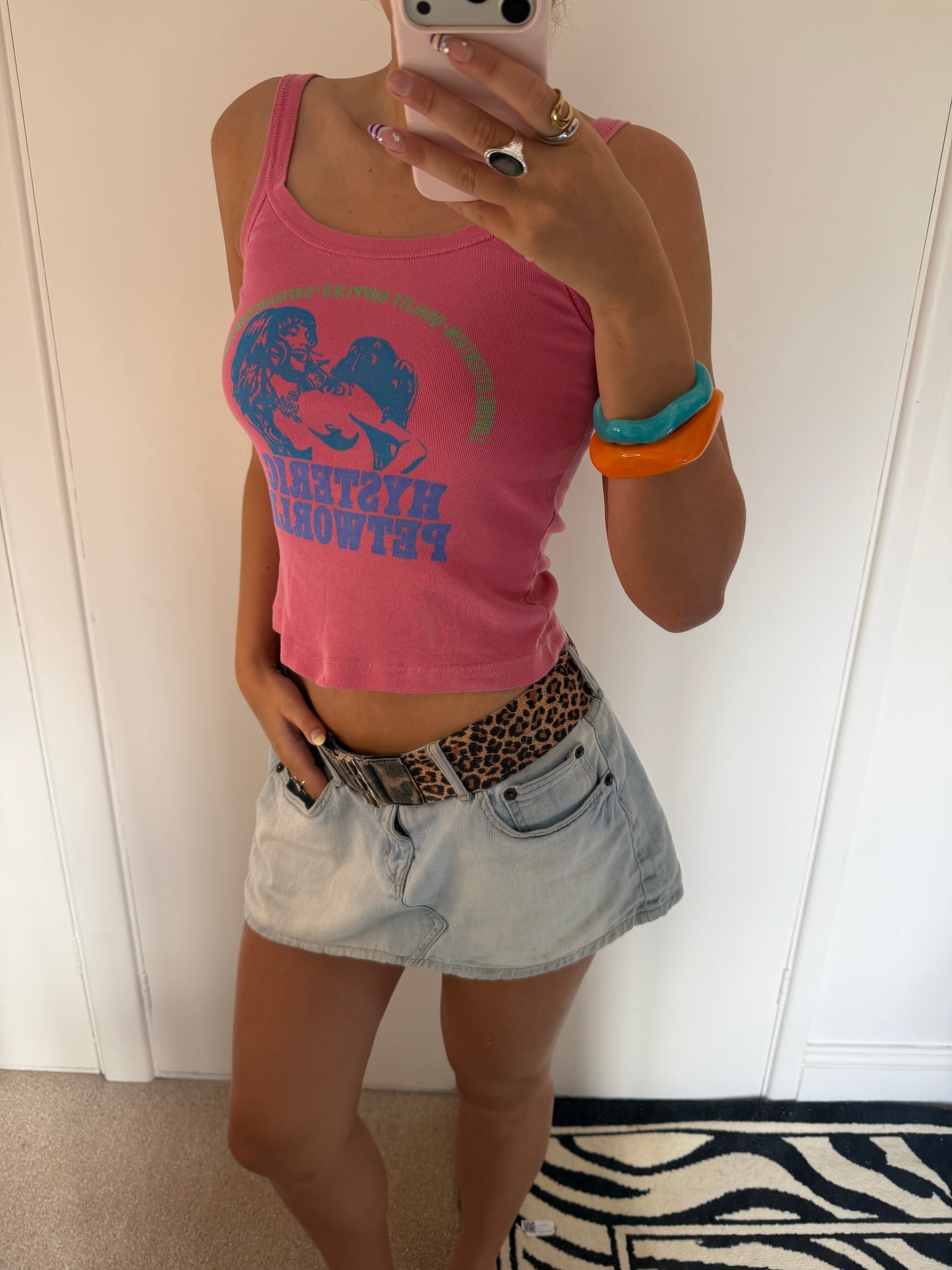 hysteric vest