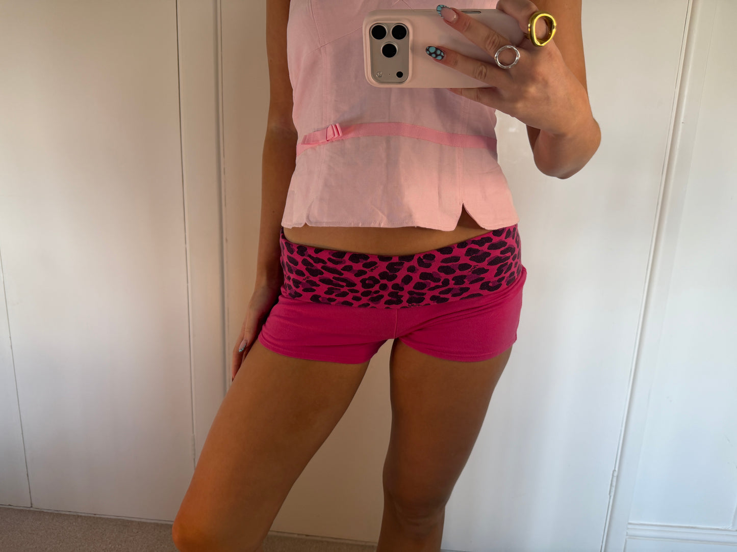 aero mini shorts