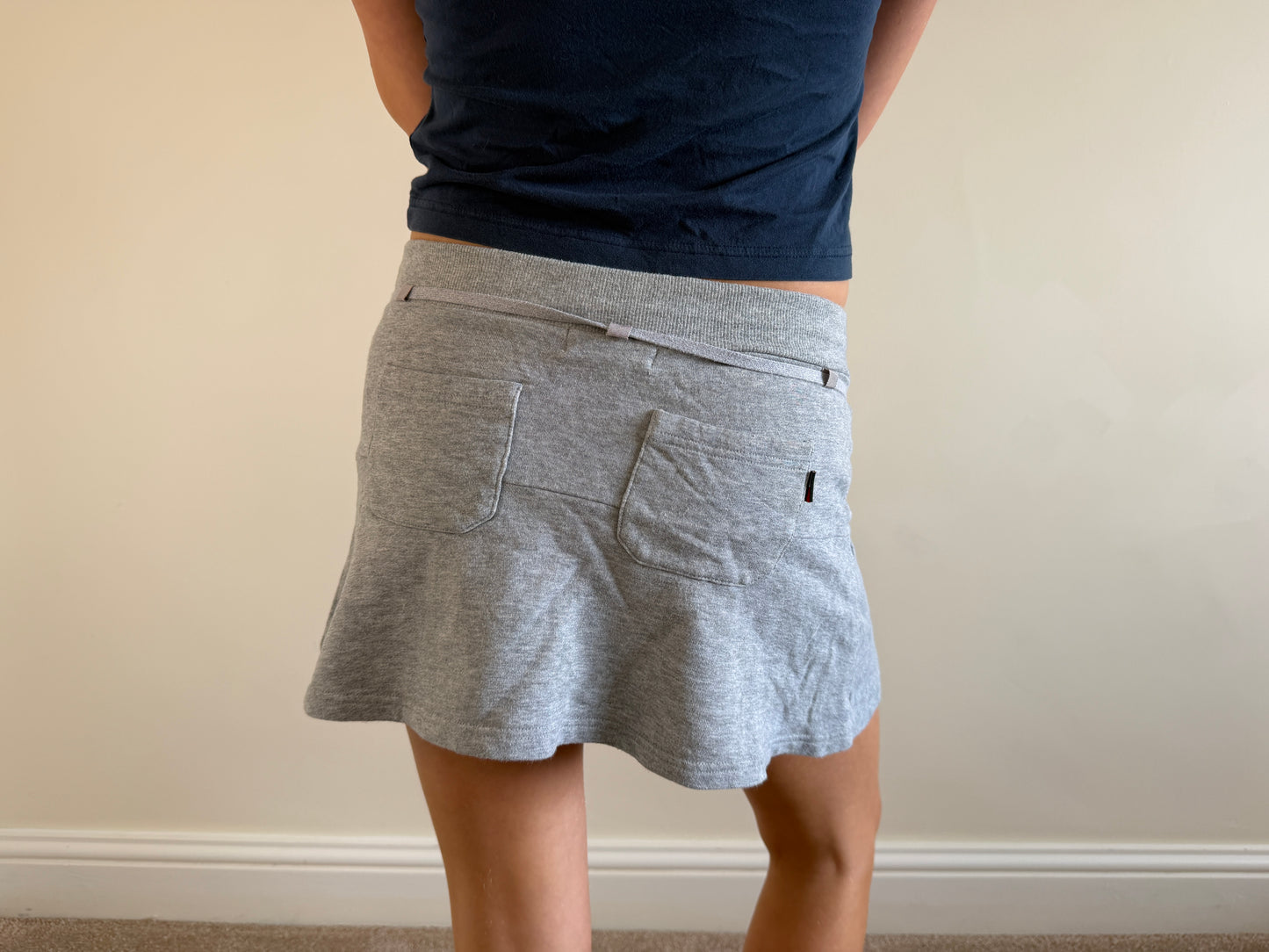 85 mini skirt
