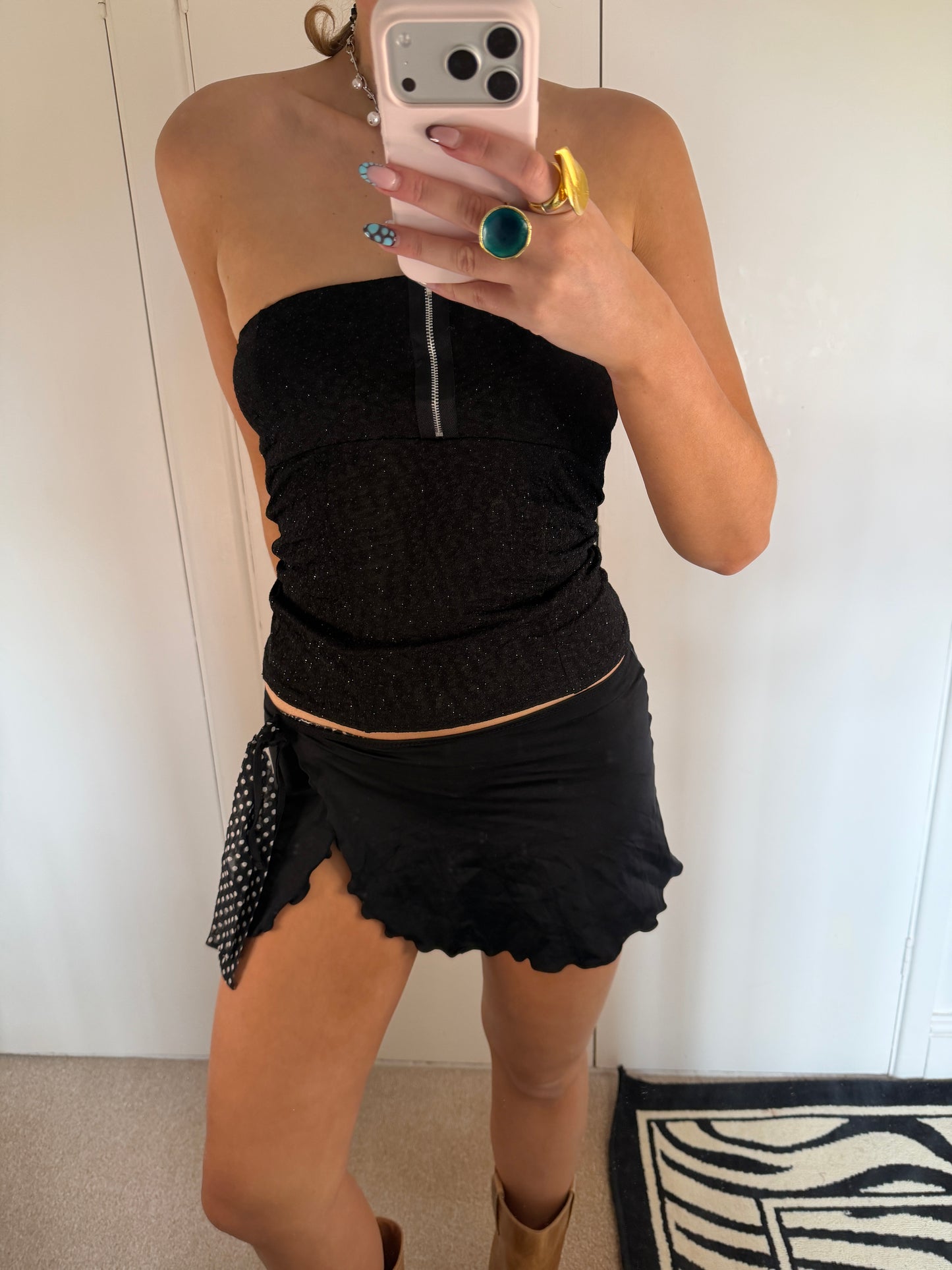 black sarong