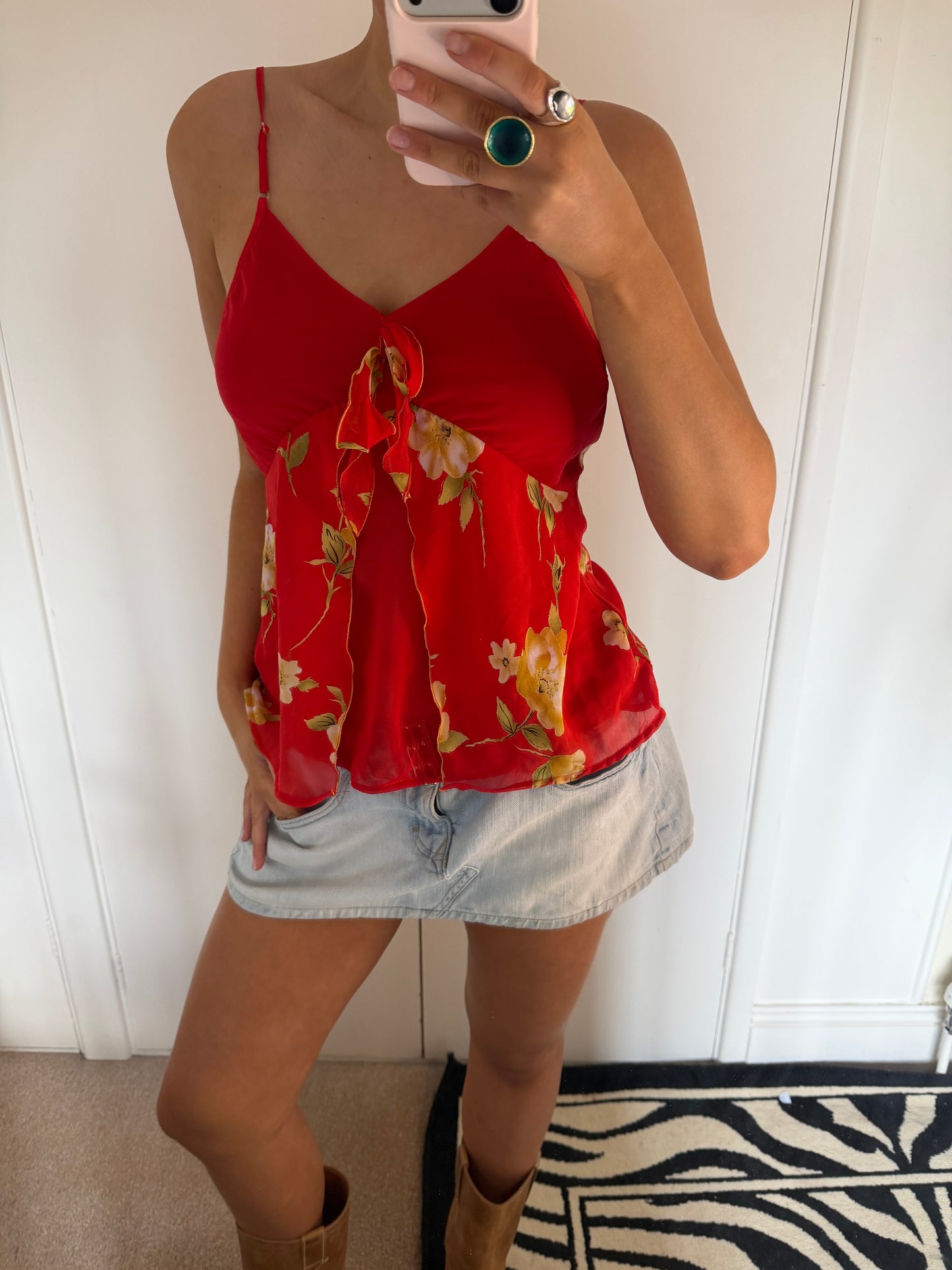 red cami