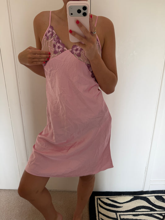pink dress