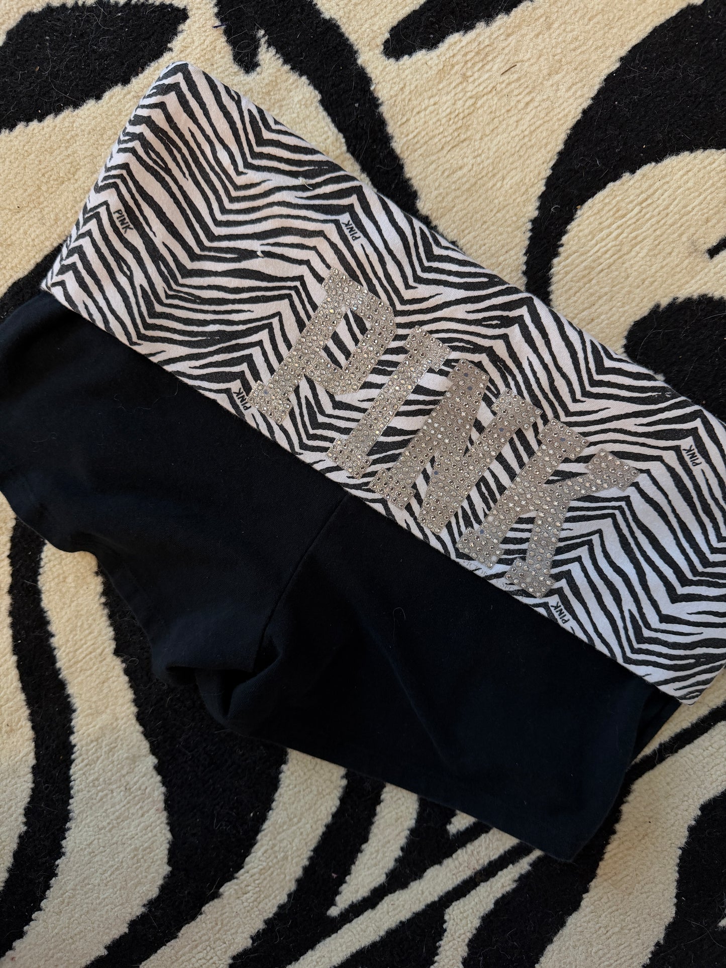 vs 2010 rare fold shorts