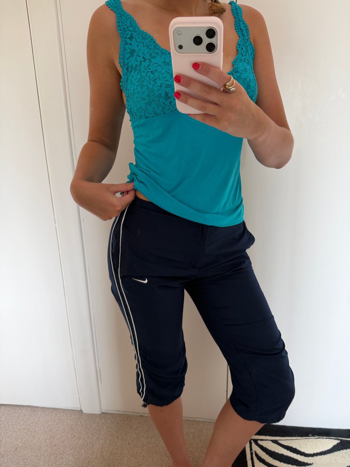 nike capris
