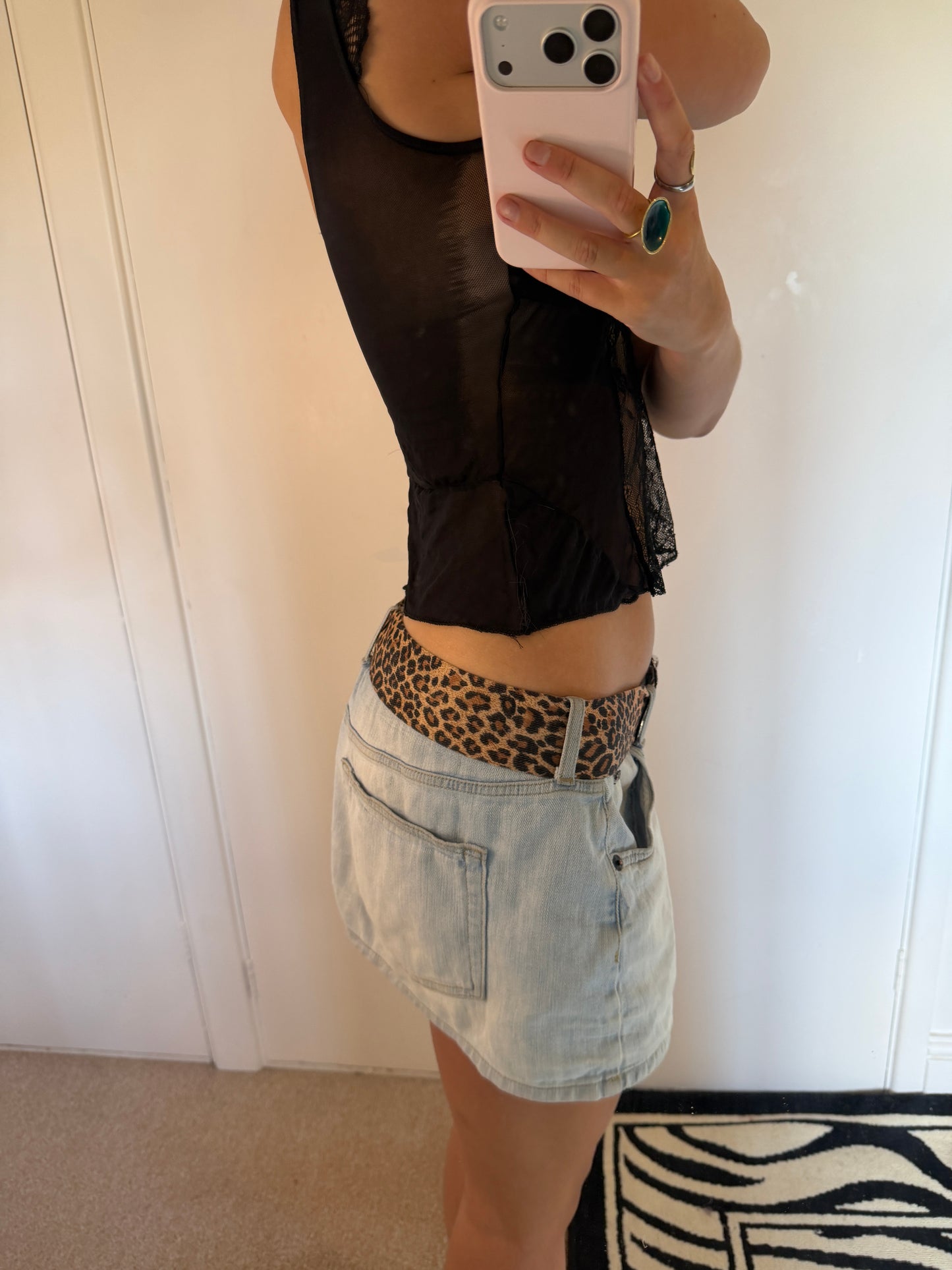 laced top