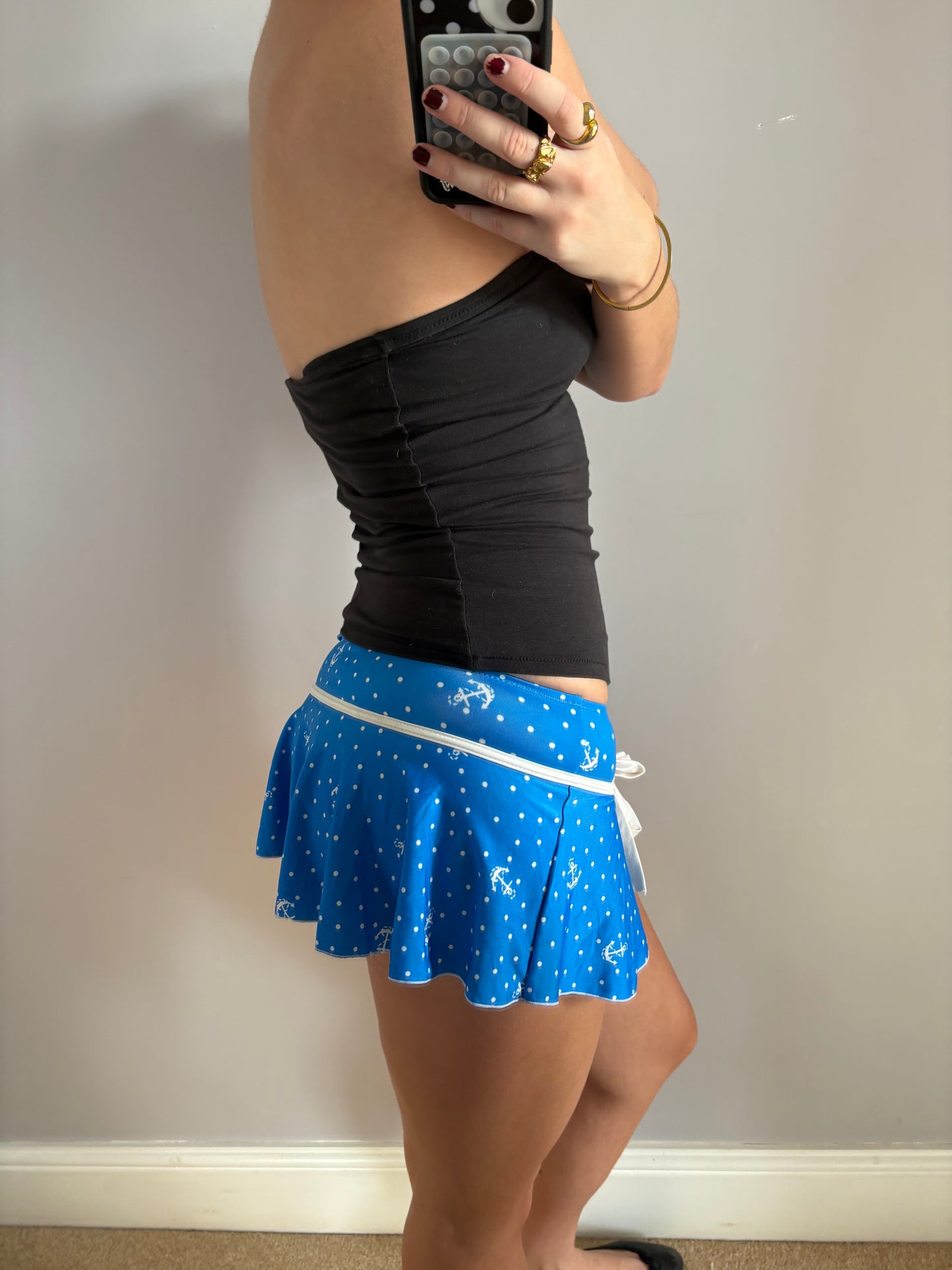 y2k mini skirt
