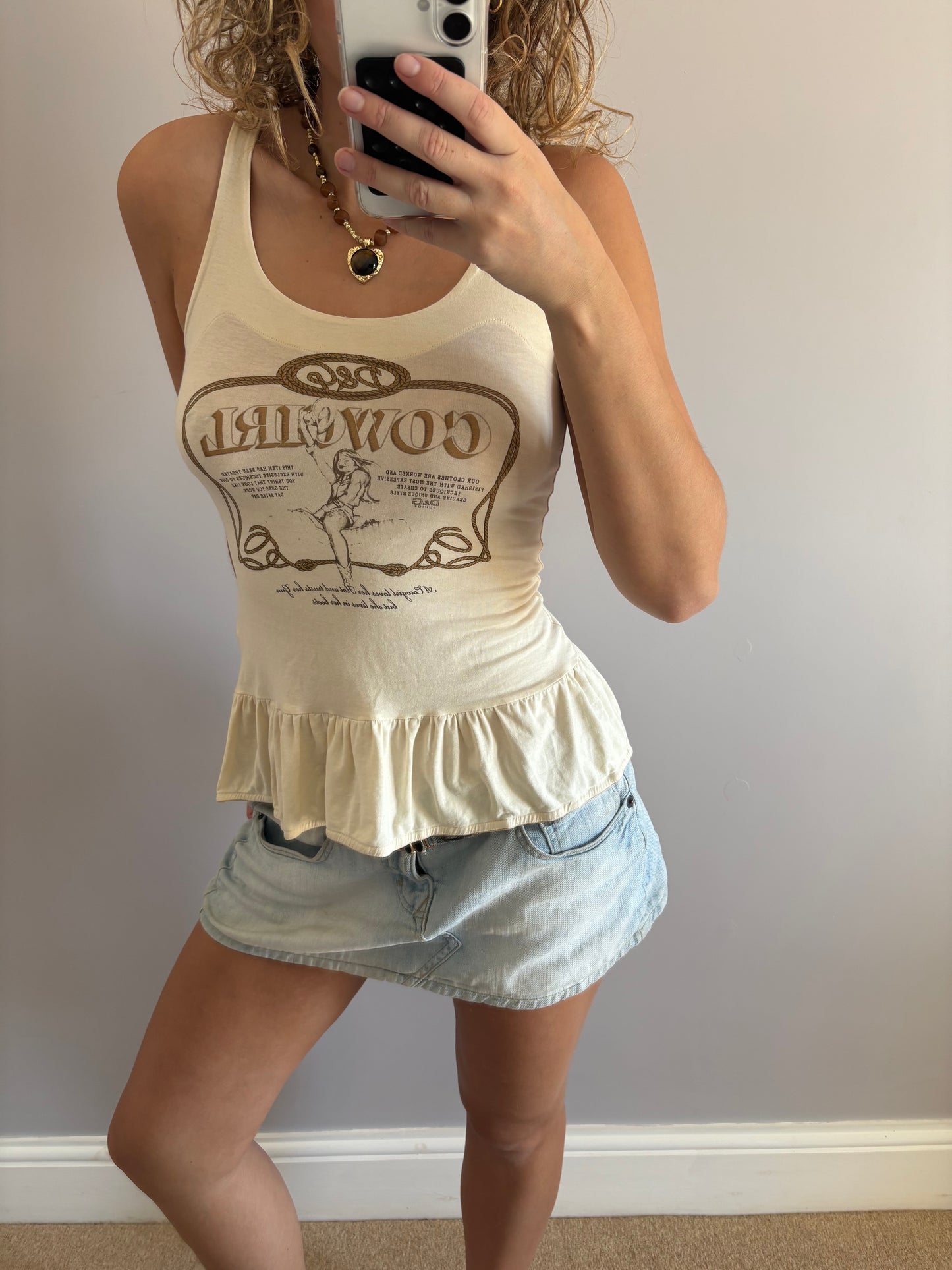 d&g top