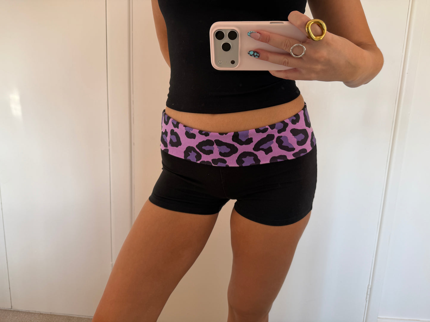 vs shorts