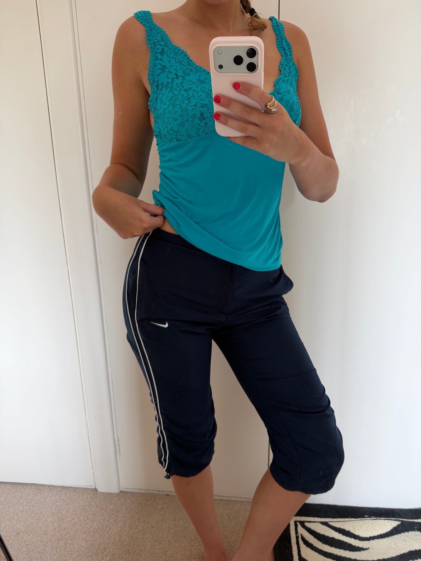 nike capris
