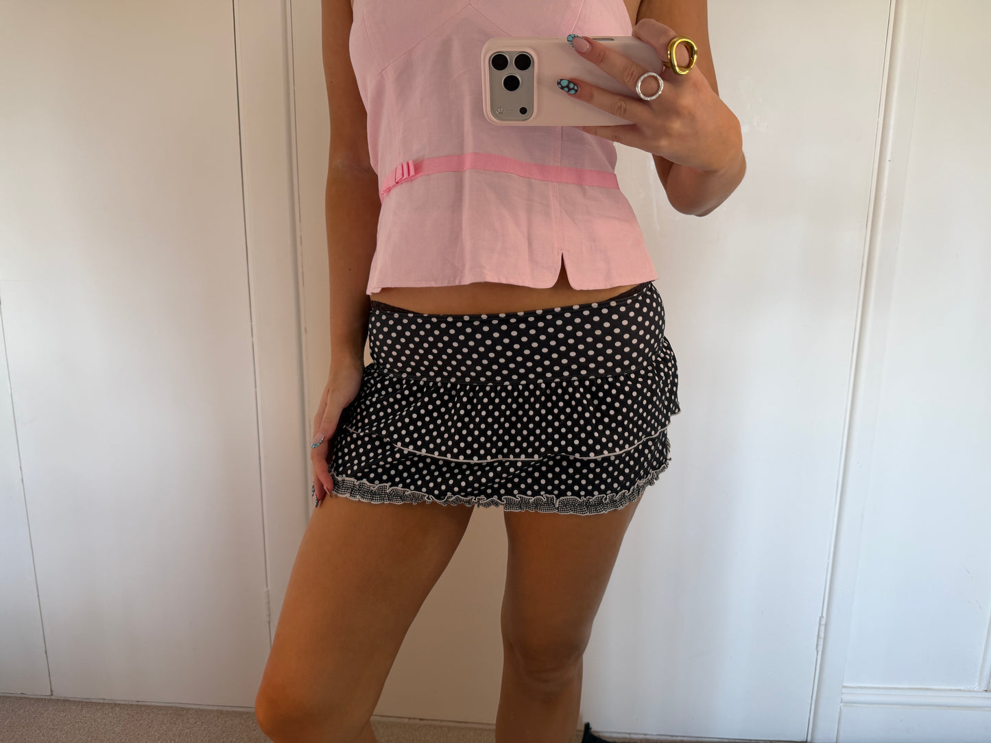 mini skirt