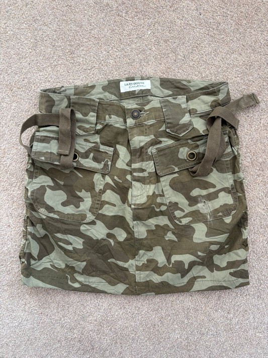 camo mini skirt